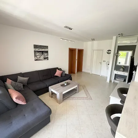 Villa Massilia Rovinj Exterior foto